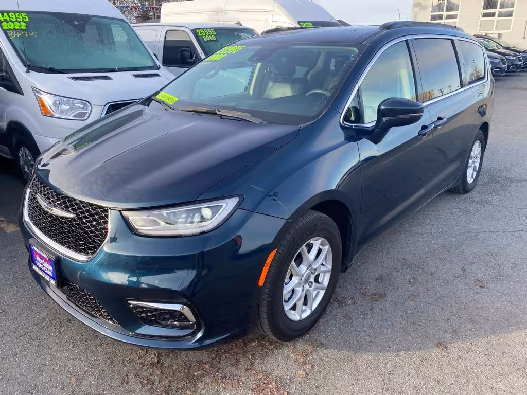 2022 Chrysler Pacifica - 2C4RC1BG4NR134506 - Image #4