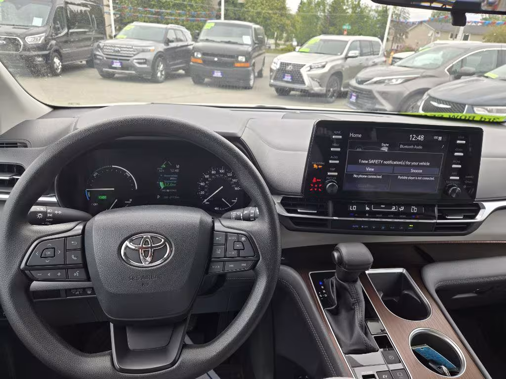 2023 Toyota Sienna - 5TDKRKEC0PS157189 - Image #5